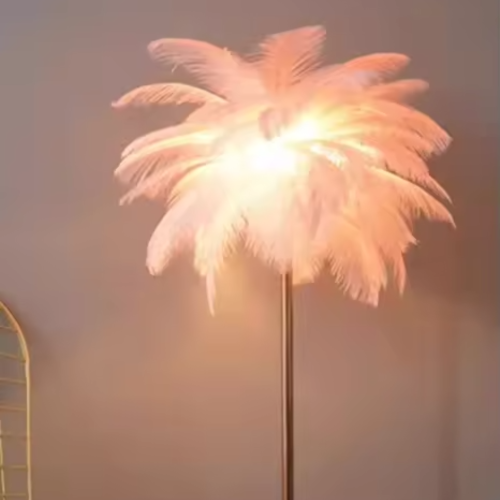 Nordische Feder-Stehlampe™ | Glamouröse Atmosphäre für Zuhause