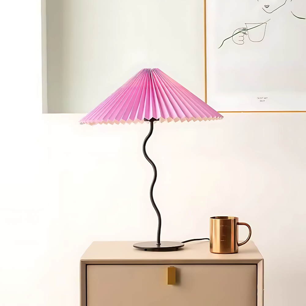 Tischlampe ins Retro Plissee Regenschirm Nordic™ | Stimmungsvolles Licht mit Retro-Charme